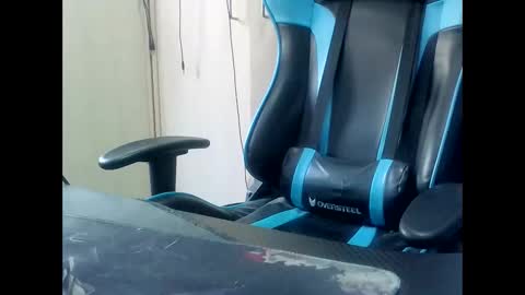 imlovesexmachine69 online show from 05-27-26, 03:09
