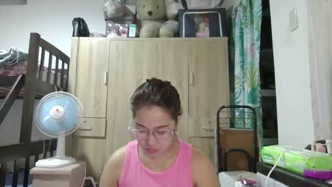 Snapshot of immaculate02 chatting on 02-02-25, 05:32 Immaculate02 online show from 02-02-25, 05:32