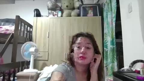 Snapshot of immaculate02 chatting on 02-09-25, 02:28 Immaculate02 online show from 02-09-25, 02:28