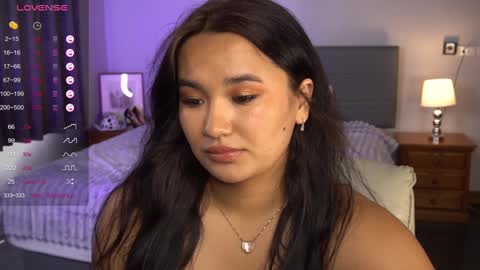 Snapshot of immahawaii chatting on 12-05-24, 06:43 Imma online show from 12-05-24, 06:43