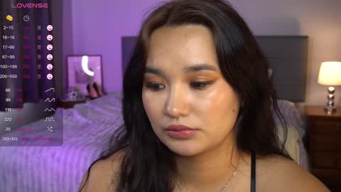 Snapshot of immahawaii chatting on 12-15-24, 06:51 Imma online show from 12-15-24, 06:51