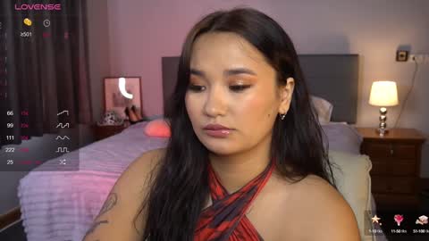 Snapshot of immahawaii chatting on 12-22-24, 03:22 Imma online show from 12-22-24, 03:22