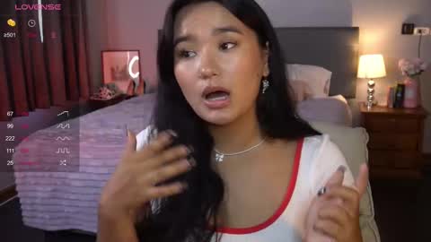 Snapshot of immahawaii chatting on 03-03-25, 03:52 Imma online show from 03-03-25, 03:52