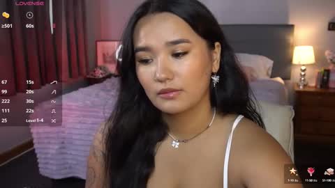 Snapshot of immahawaii chatting on 03-06-25, 03:46 Imma online show from 03-06-25, 03:46