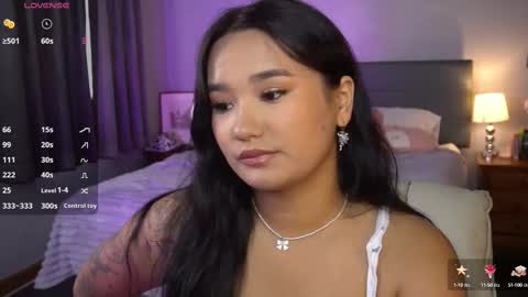 Snapshot of immahawaii chatting on 03-09-25, 04:16 Imma online show from 03-09-25, 04:16