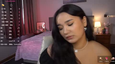 Snapshot of immahawaii chatting on 03-10-25, 04:07 Imma online show from 03-10-25, 04:07