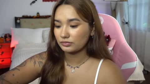 Snapshot of immahawaii chatting on 10-25-25, 03:58 Imma online show from 10-25-25, 03:58