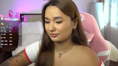 Snapshot of immahawaii chatting on 12-05-25, 03:48 Imma online show from 12-05-25, 03:48