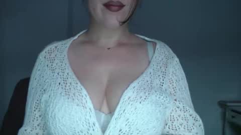 Pola online show from 10-09-25, 09:24