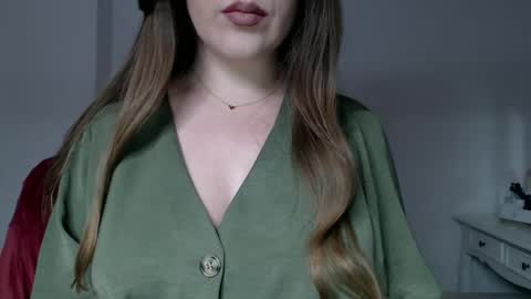 Snapshot of immouss chatting on 01-31-26, 09:24 Pola online show from 01-31-26, 09:24