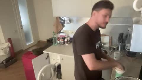 imnotall online show from 09-19-25, 08:05