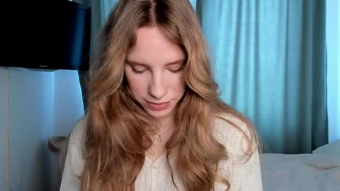 Snapshot of imogensy chatting on 02-20-25, 05:55 my name Imo Fansly online show from 02-20-25, 05:55