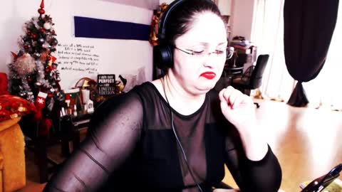 Snapshot of imperatrizasado chatting on 02-09-25, 07:27 Empress online show from 02-09-25, 07:27