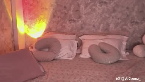 Sara online show from 03-17-26, 02:27