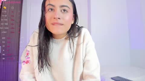 Snapshot of imsofi_kf chatting on 10-20-25, 05:35 Sofia Guzman Schedule 12 - 8 PM GMT-5 online show from 10-20-25, 05:35