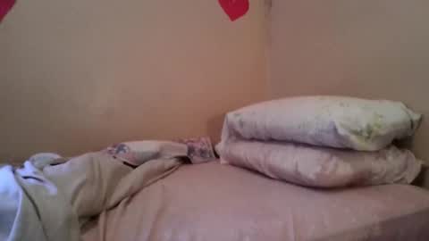 Florencia online show from 03-12-26, 06:58