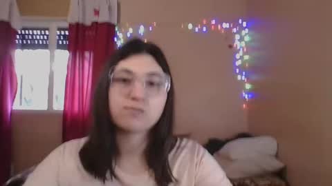 Florencia online show from 06-08-26, 04:40