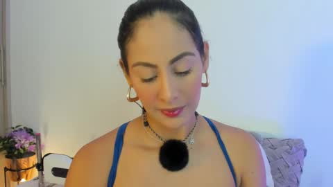 imvickyrachell_ online show from 09-23-25, 02:20