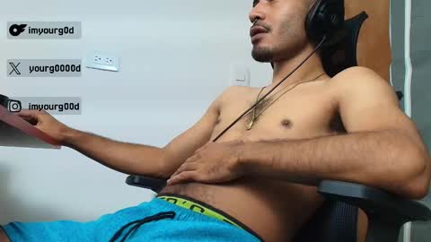 Daniel   thumb up me please its important Im new INDEPENDENT MODEL online show from 01-11-26, 08:19