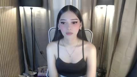 Snapshot of imyourlegalbaby chatting on 12-02-25, 04:07 Aki online show from 12-02-25, 04:07