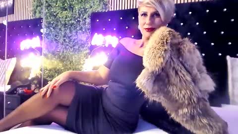 Snapshot of inanna_ishtar1 chatting on 10-07-25, 09:50 inanna_ishtar1 online show from 10-07-25, 09:50