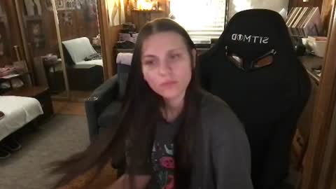 Carter online show from 06-25-26, 05:34