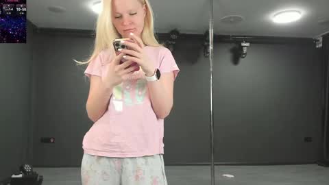 Masha online show from 05-30-26, 07:11