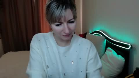 incredible_ariela online show from 12-21-24, 10:39