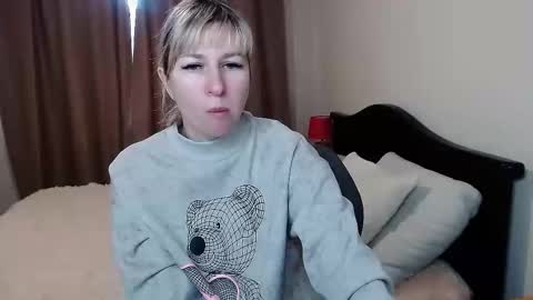 incredible_ariela online show from 02-09-25, 12:19