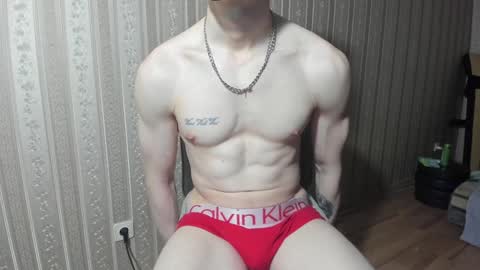 Snapshot of incredibleguy1 chatting on 12-21-24, 07:06 IncredibleGuy online show from 12-21-24, 07:06