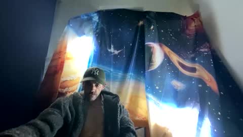 Snapshot of incredulous1708 chatting on 10-31-25, 02:34 incredulous1708 online show from 10-31-25, 02:34