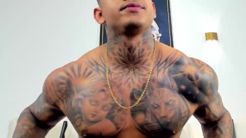 Jacobo online show from 10-05-25, 04:38