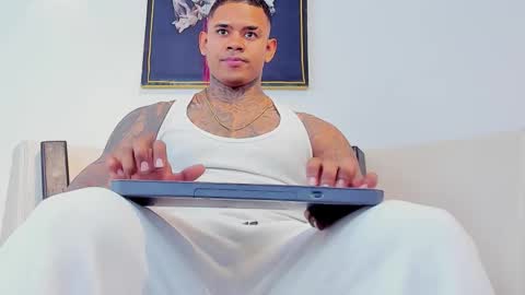 Jacobo online show from 10-19-25, 06:30