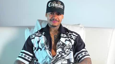 Snapshot of independent_project chatting on 02-04-26, 04:40 Jacobo online show from 02-04-26, 04:40