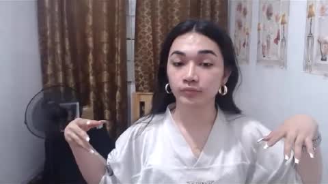 indestructabletrixie online show from 01-21-25, 08:19