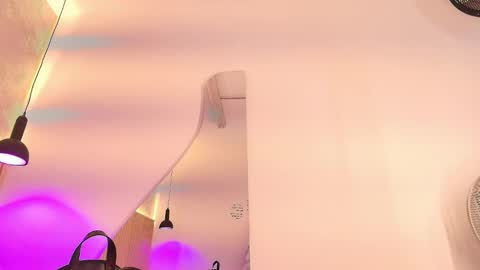 Indi Catalina online show from 09-27-25, 12:43