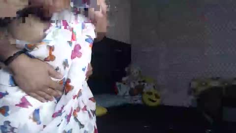 Snapshot of indian_anu chatting on 10-09-25, 06:06 Anu online show from 10-09-25, 06:06