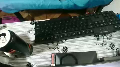 Candy cat online show from 10-23-25, 07:01