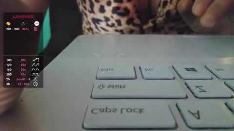 Snapshot of indian_desi4720 chatting on 03-14-26, 06:35 Indian desi6969 online show from 03-14-26, 06:35