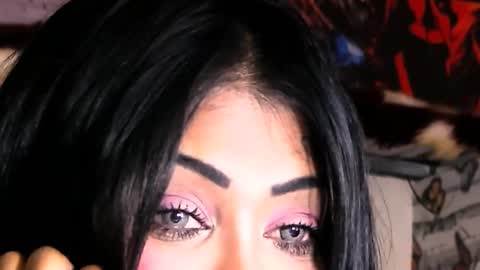 Snapshot of indian_dreamgirl chatting on 09-08-25, 03:55 Bella Ambrosia online show from 09-08-25, 03:55