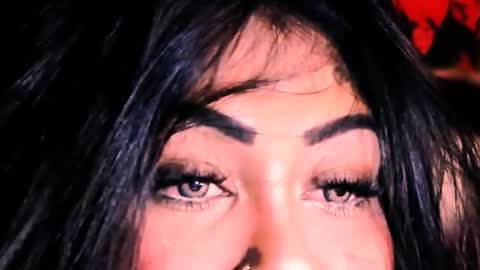 Snapshot of indian_dreamgirl chatting on 11-26-25, 02:23 Bella Ambrosia online show from 11-26-25, 02:23