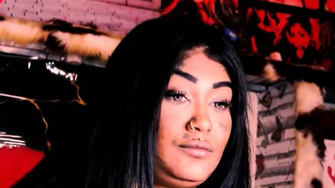 Snapshot of indian_dreamgirl chatting on 05-10-26, 12:54 Bella Ambrosia online show from 05-10-26, 12:54