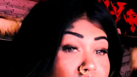 Snapshot of indian_dreamgirl chatting on 05-19-26, 10:10 Bella Ambrosia online show from 05-19-26, 10:10