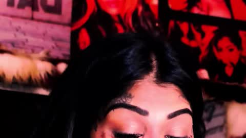 Snapshot of indian_dreamgirl chatting on 05-26-26, 01:01 Bella Ambrosia online show from 05-26-26, 01:01