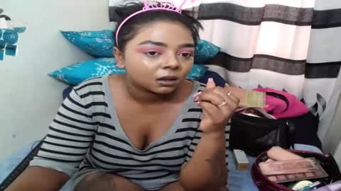 Snapshot of indian_firexx chatting on 03-09-26, 06:28 Tanya online show from 03-09-26, 06:28