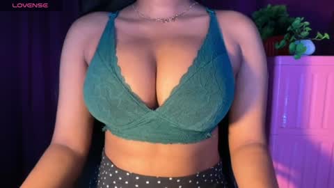 Snapshot of indian_raya chatting on 06-08-26, 02:06 Raya online show from 06-08-26, 02:06