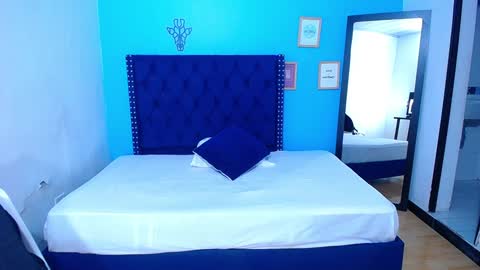 Snapshot of indian_whore18 chatting on 01-16-25, 03:45 indian_whore18 online show from 01-16-25, 03:45