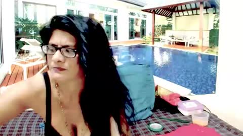 Snapshot of indianallure chatting on 01-27-25, 05:58 Femiez online show from 01-27-25, 05:58