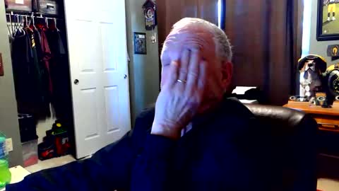 Papa online show from 11-26-25, 03:02