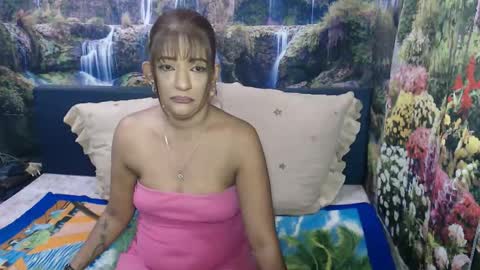 Snapshot of indianaqua79 chatting on 05-05-26, 04:31 Indianaqua online show from 05-05-26, 04:31